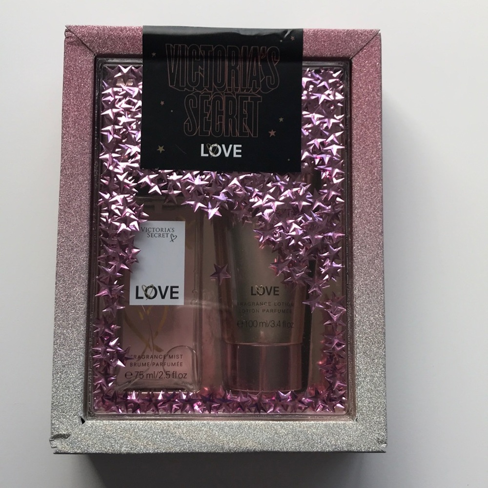 Victoria’s Secret LOVE Giftset.